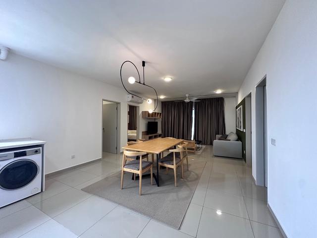 Huni Eco Ardence Setia Alam Furnished high floor unit New