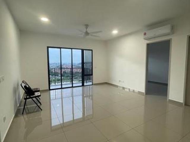 Huni Eco Ardence Setia Alam Kitchen Cabinet Partially furnished
