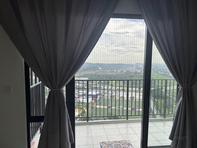 Huni Residence Setia Alam Eco Ardence Freehold 1000sf HOT AREA