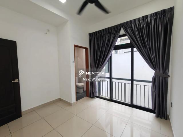 华人区！ Kulai Sri Puteri Double Storey For Sale