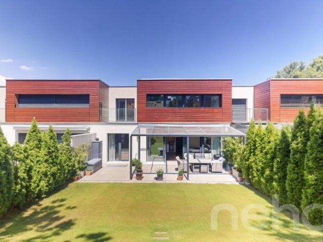 Hübsches Reihenhaus mit Garten, perfekt gepflegt