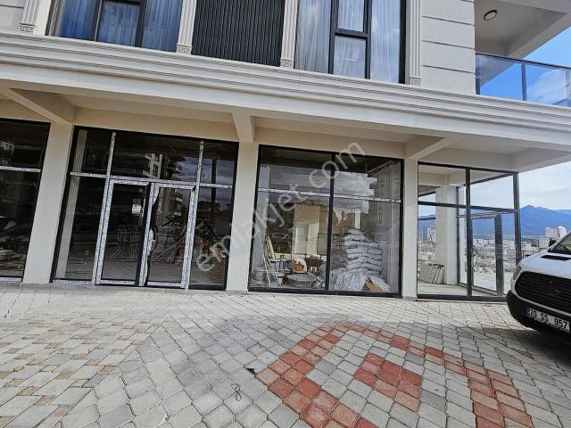 Hüdai Oral Caddesi Üzeri 240 M2 Sağlık Ocağı Yanı Kiralık İşyeri