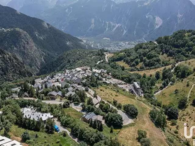 Huez 38750 Achat / Vente appartement 3 pièces t3