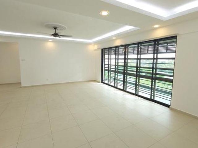 HUGE AND SPACIOUS Serin Residency Condominium Cyberjaya 1768 SQFT