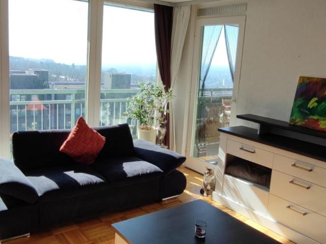 Huge appartament with an awesome view from two balconys, garage and dining area, Heidelberg Amsterdam Apartments for Rent