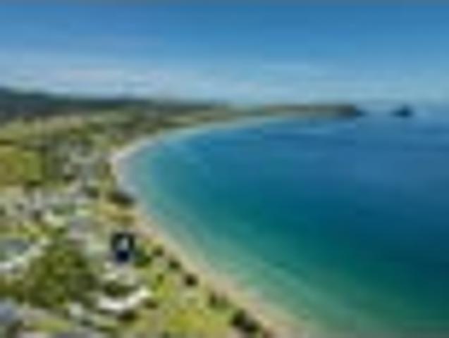 Huge Boat Shed, Beach Front and Close to Boat Ramp