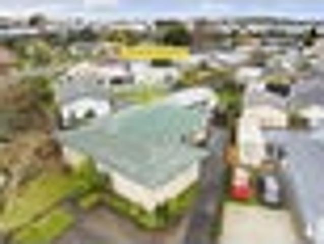 Huge Home plus Sleepout