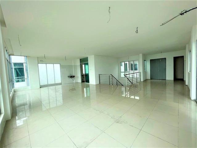 Huge Silk Sky Residence 4177sqft Penthouse In Balakong Cheras C180