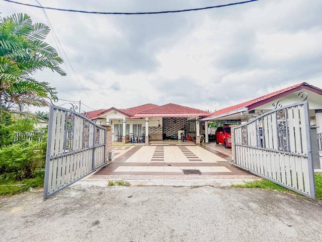 HUGE SIZE Single Storey Bungalow Taman Jenjarom Permai Jenjarom
