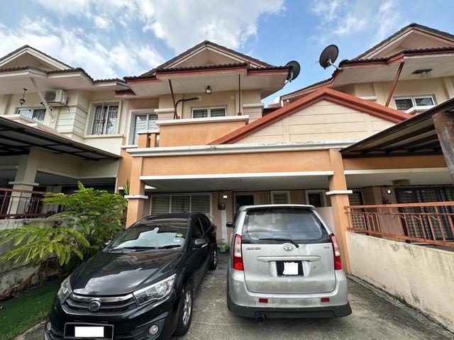 HUGE 24x65 sqft Double Storey Terrace Lorong Az Zaharah Puncak Alam