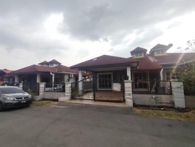 HUGE 40x80 CORNER LOT Terrace For Sale Paya Rumput Indah Melaka