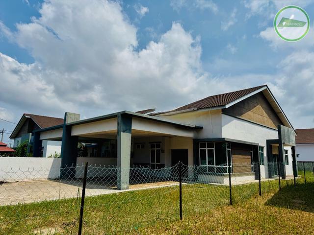 Huge 5000sqft Single Storey SemiDetached Sg Ular Kuantan Near Beach