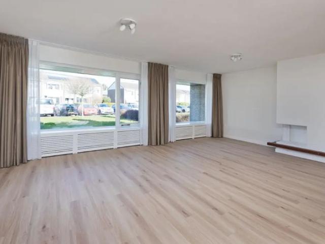 Hugo de Vriesstraat 44