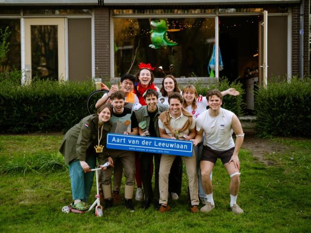 HUIZE STEPPEFLET ZOEKT VASTE HUISGENOOT+ONDERHUUR
