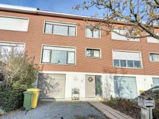 Huis met 3 slaapkamers, tuin en oprit te koop in Lint