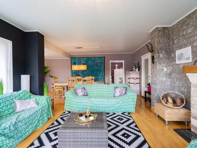 Huis met vier slaapkamers in Dinant
