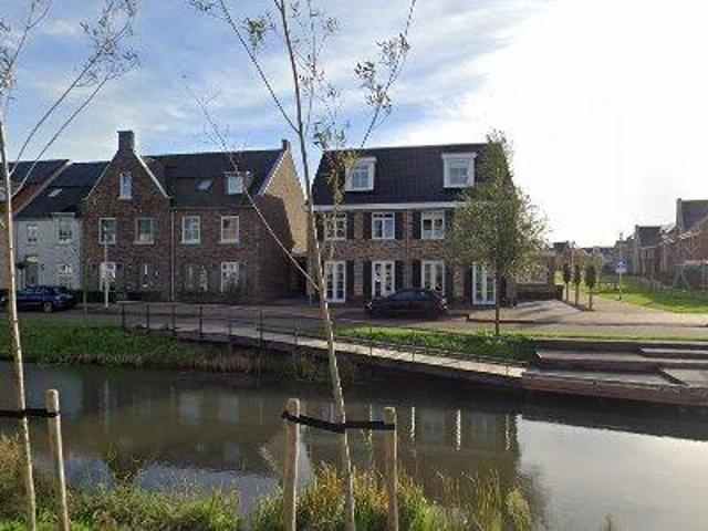 Huis Oeverwalpark in Utrecht
