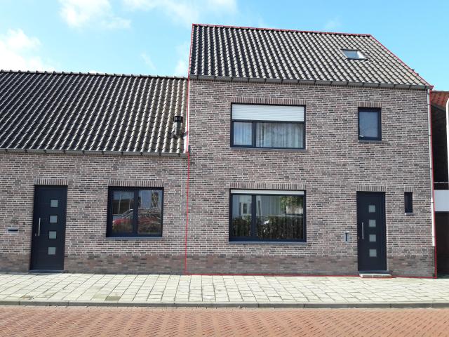 huis in Oostburg, Zandstraat