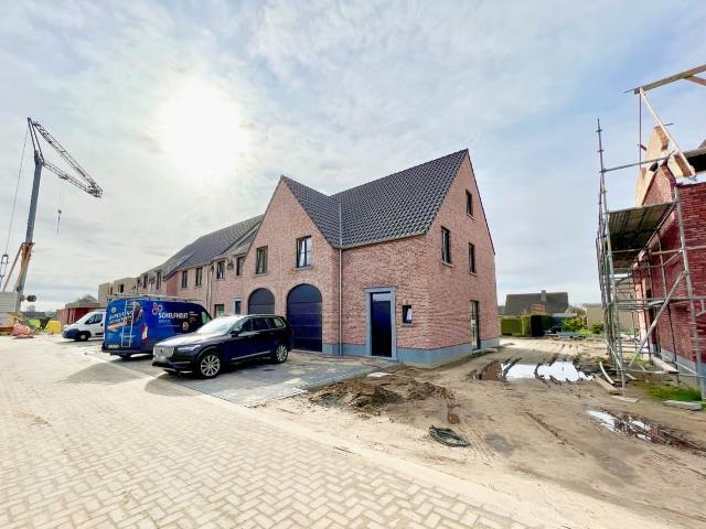 te koop Huis Oosteeklo