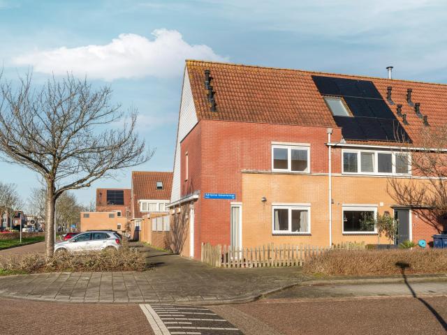 huis in Almere, Adrienne Solserstraat