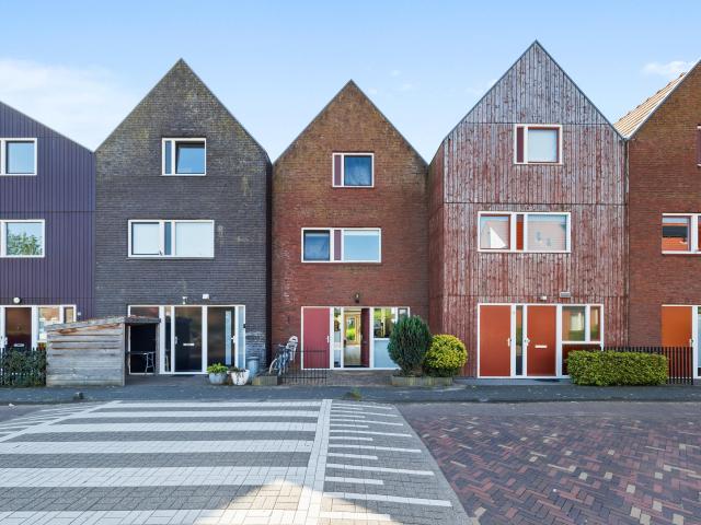 huis in Den Haag, Oeverwallaan