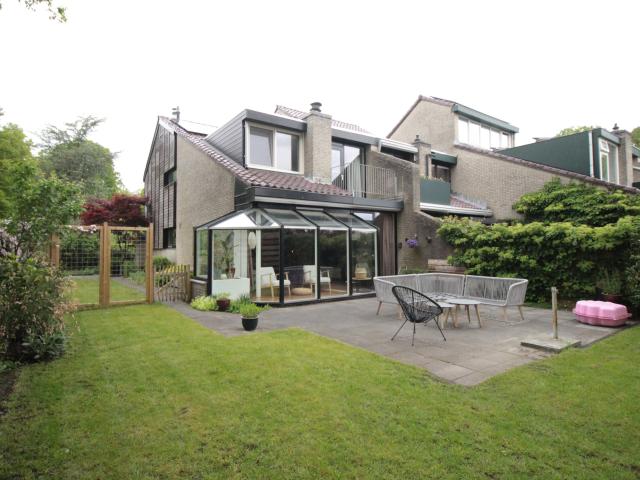 huis in Haren Gn, Doorrid