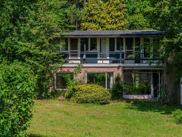 huis in Lunteren, Vijfsprongweg