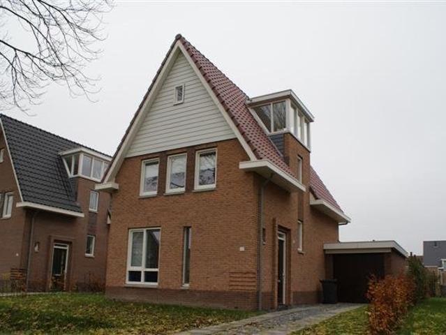 huis in Tull en 't Waal, Strijpweg