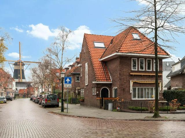 huis in Wassenaar, Gravestraat