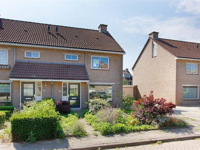 huis in Zetten, Stationsstraat