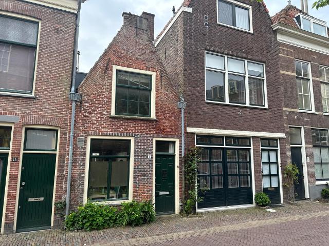 Te huur: Huis 1e Binnenvestgracht 14 in Leiden