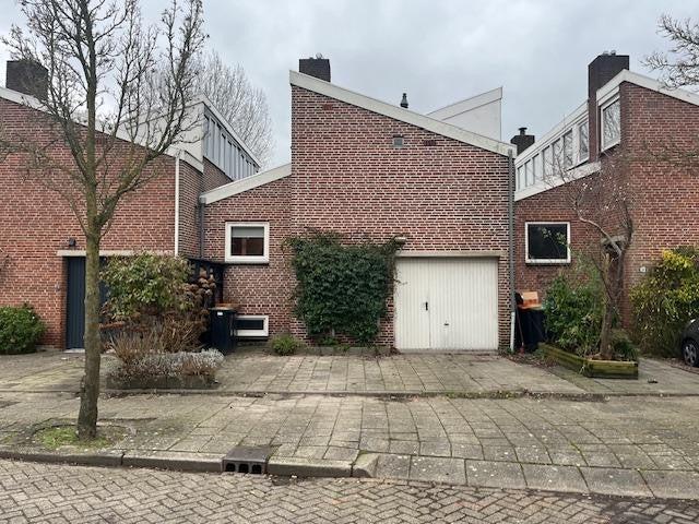 Huis te huur Bachstraat in Nieuwkoop voor € 2.295