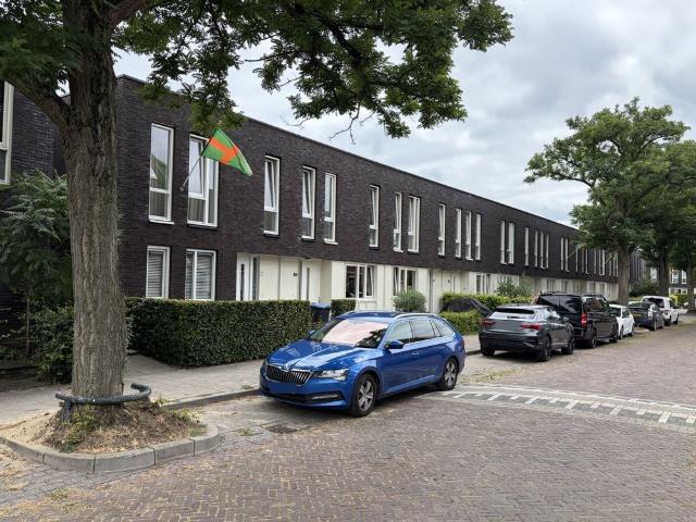 Huis te huur Biezen, Waalstraat in Nijmegen