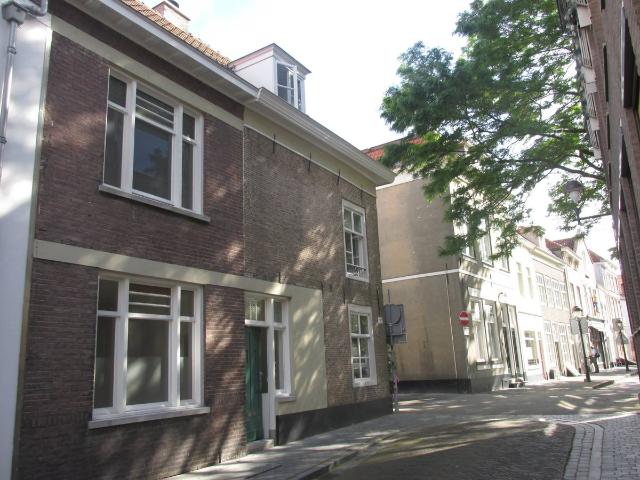 Huis te huur Geweldigerstraat in Bergen op Zoom voor € 1.073