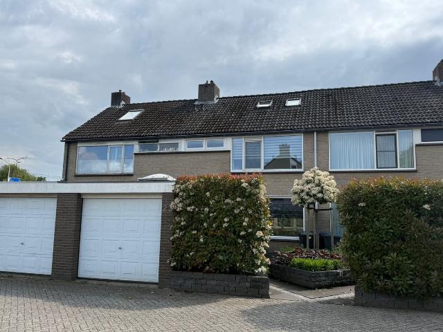 Huis te huur Dotterbloemstraat in Nieuwegein voor € 2.500