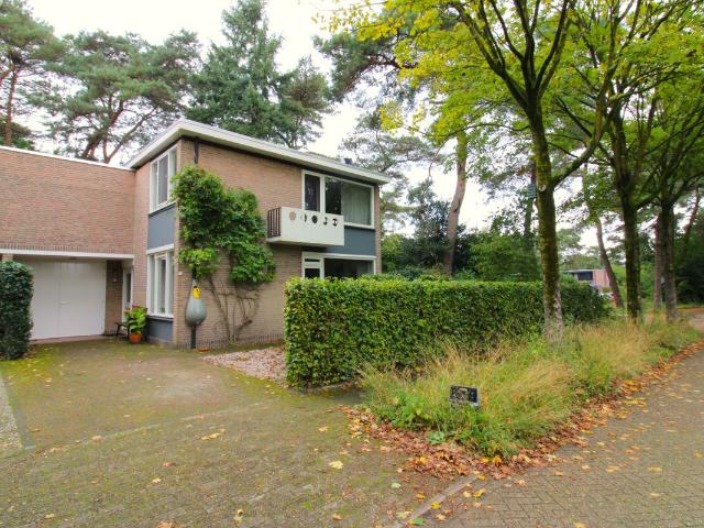 Huis te huur Dudokstraat in Son en Breugel voor € 2.425