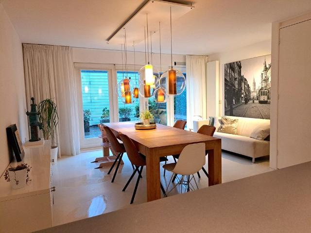 Huis te huur Hamerstraat in Den Haag voor € 2.895