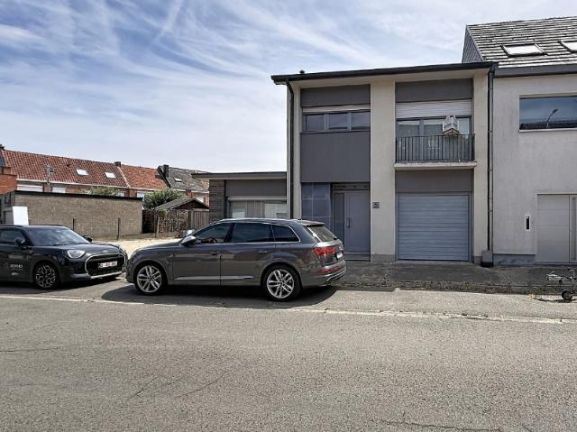 Huis te huur in Sint Gillis Dendermonde met 3 slaapkamers