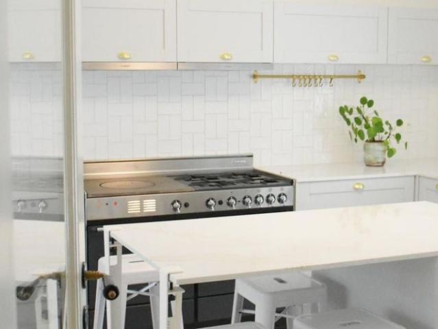 Huis te huur in Ukkel voor € 3.000 met 5 slaapkamers