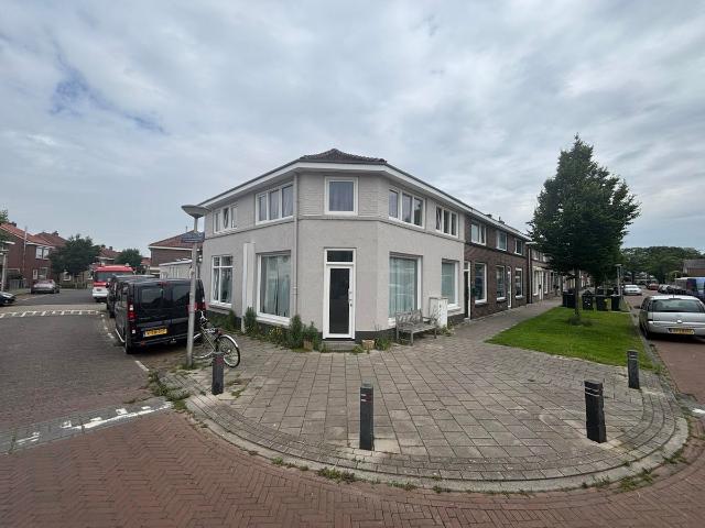Huis te huur Johan Wijnoltsstraat in Enschede voor € 2.285