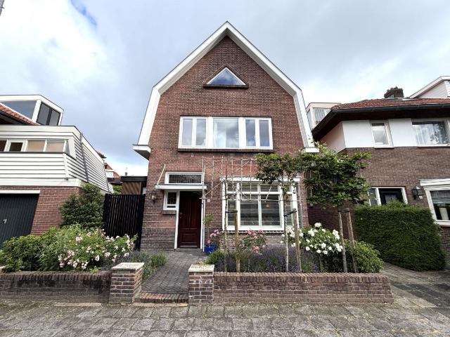 Te huur: Huis Overakkerstraat in Breda