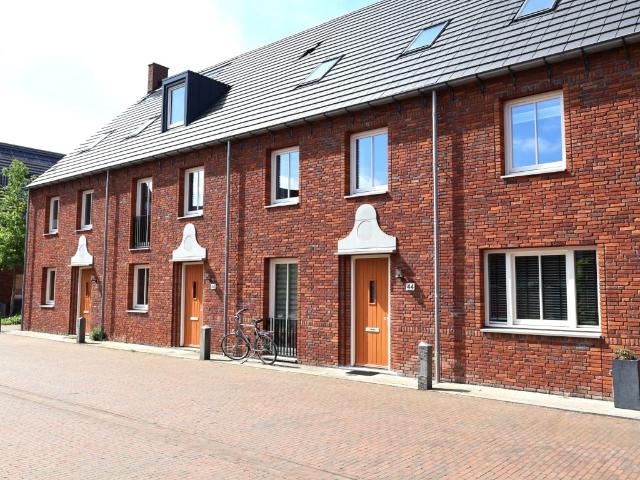 Huis te huur Luxemburghof in Delft voor € 3.300