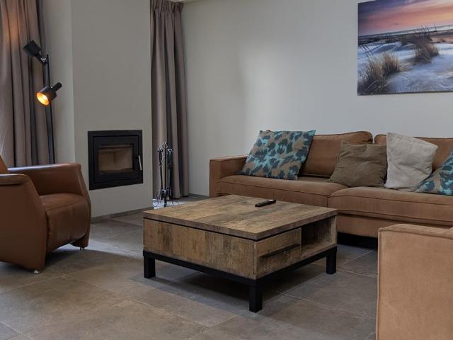 Huis te huur Machiel Vrijenhoeklaan in Den Haag voor € 2.995