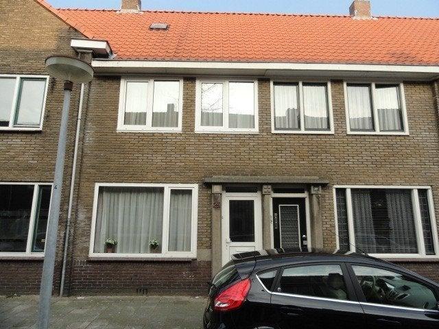 Huis te huur Madeliefstraat in Eindhoven voor € 1.895