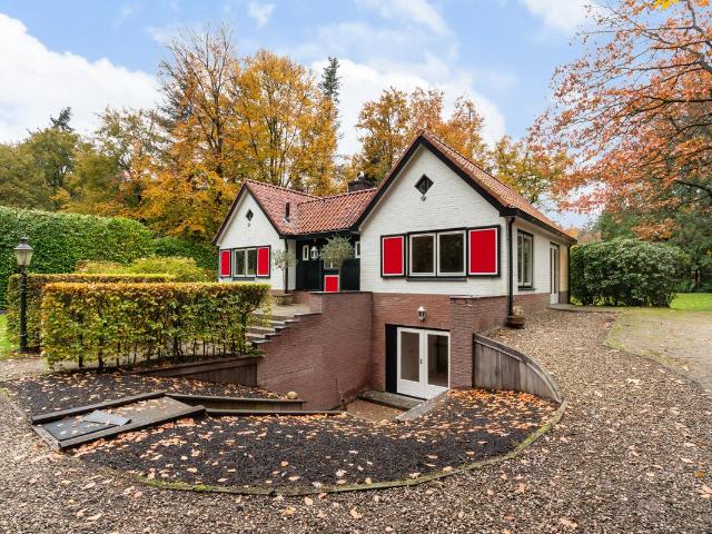 Huis te huur Noodweg 34 A in Hilversum voor € 4.750