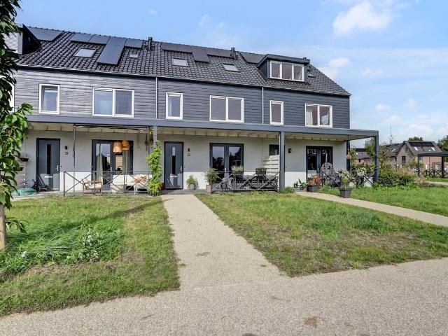 Huis te huur Sandro Botticellihof 35 in Lent voor € 1.950