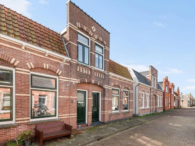 Huis te huur Parkstraat 23 in Zaandijk voor € 2.085