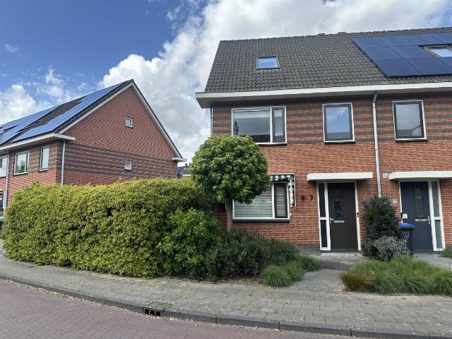 Huis te huur Rozenhout in Barendrecht voor € 2.850