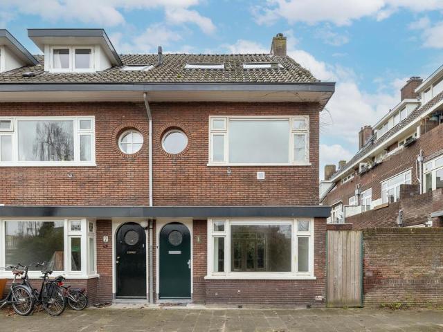 Huis te huur Reviuskade 1 in Utrecht voor € 2.750