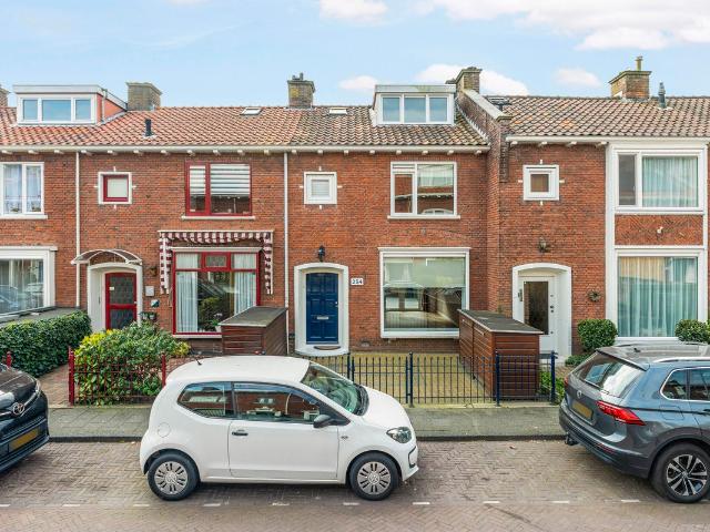 Huis te huur Wormerveerstraat in Den Haag voor € 2.050